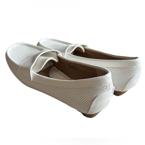 Boston Design Studio Sz 7M White Round Toe Driving Loafers Flats Women 91274 - Picture 4 of 10